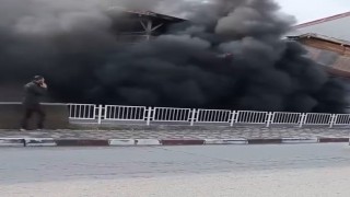 Tokatta evden yükselen yoğun duman mahalleliyi ayağa kaldırdı