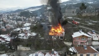Tokatta sobadan çıkan kıvılcım evi kül etti