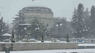 Tokatta yeni yılın ilk karı etkili oldu