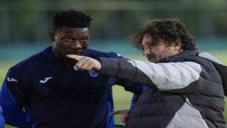 Trabzonsporun yeni transferi Chibuike Nwaiwu ilk antrenmanına çıktı