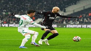 Trendyol Süper Lig: Beşiktaş: 1 - Konyaspor: 1 (İlk yarı)