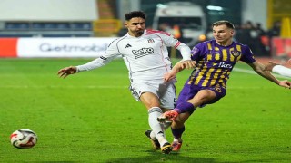 Trendyol Süper Lig: Eyüpspor: 0 - Beşiktaş: 1 (İlk yarı)