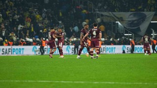Trendyol Süper Lig: Fenerbahçe: 1 - Göztepe: 1 (Maç sonucu)