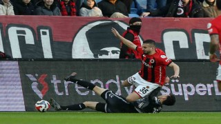 Trendyol Süper Lig: Gençlerbirliği: 0 - Samsunspor: 1 (İlk yarı)
