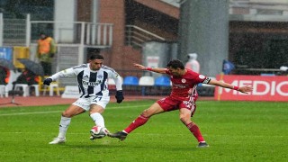 Trendyol Süper Lig: Kasımpaşa: 0 - Antalyaspor: 0 (İlk yarı)