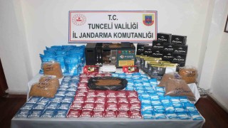 Tuncelide kaçak alkol ve tütün operasyonu