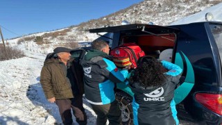 Tuncelide UMKE ekipleri diyaliz hastası için seferber oldu