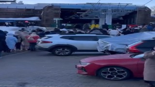 Uludağda teleferik kuyruğu metrelerce uzadı