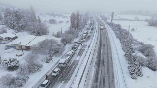 Uşak-Ankara karayolu 3 saat trafiğe kapandı