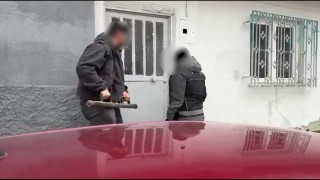 Uşakta zehir tacirlerine eşzamanlı operasyon: 8 gözaltı