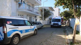 Uyurken kulağına pamuk tıkayınca, ekipler kapıya dayandı