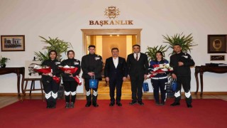 Uyuşturucuya geçit vermeyen ekibe Başkan Arastan ödül