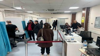 Uzmanından buzlu havada kösele ayakkabı, kundura ve yüksek topuk uyarısı