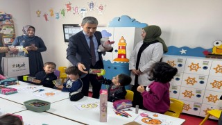 Vali Aktaş Karahan Kuran Kursunu ziyaret etti
