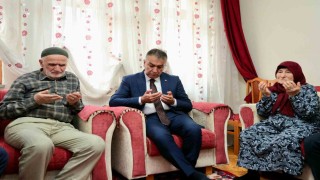 Vali Çağatayın ilk ziyareti şehidin baba evi oldu