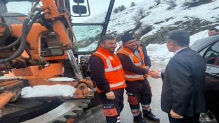 Vali Ekici karla mücadele çalışmalarını denetledi