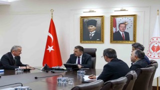 Vali Hacıbektaşoğlu Çaycuma heyetini kabul etti