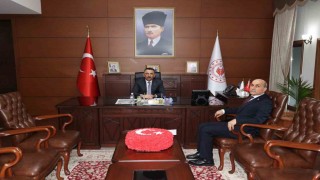Vali Hacıbektaşoğlu, TTK Genel Müdürü Kirazı kabul etti