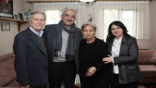 Vali Makas şehit ailelerini yalnız bırakmıyor