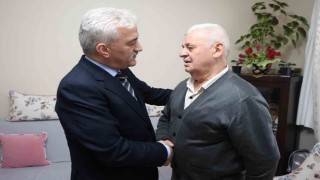 Vali Mehmet Makasın ilk ziyareti şehit polis memurunun ailesine