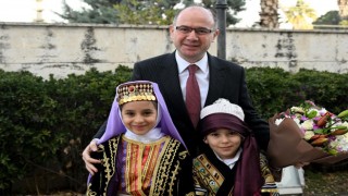 Vali Serdengeçti’den İlk Mesaj; “Diyarı Şehadetle Mühürlenmiş Osmaniye’deyiz”