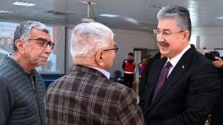 Vali Yılmaz’dan Huzurevine Duygusal Veda