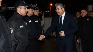 Vali Yılmaz’dan Sağlık ve Güvenlik Personeline Yeni Yıl Ziyareti