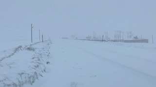 Van-Çatak kara yolu yeniden ulaşıma kapatıldı