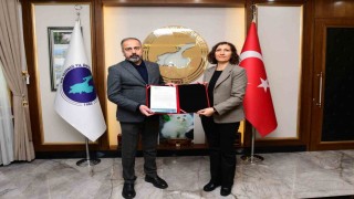 Van MYO Turist Rehberliği Programına TURAKtan 6 yıllık tam akreditasyon