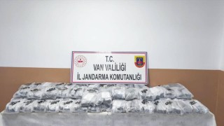 Vanda gümrük kaçağı malzeme ele geçirildi
