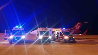 Vandan İstanbula uçak ambulansla hasta sevki