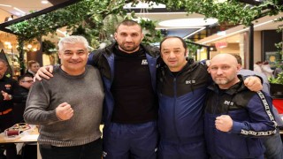 Viktor Faust, Makedon rakibi Cvetkovu ilk rauntta nakavt etti
