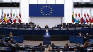 Von der Leyen: Grönlanda yönelik büyük ölçekli bir Avrupa yatırım atağı olacak