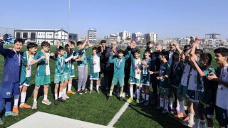 Yeşilovaspor U14’te Şampiyon