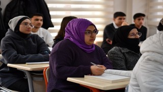 Yeşilyurtta öğrencilere ara tatilde ücretsiz LGS ve DYK hazırlık kursları