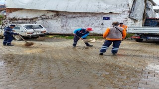 Yoğun yaşın ardından belediye ekipleri sahada