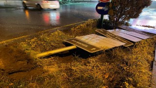 Yozgatta fırtına çatıları uçurdu