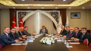 Yüksekova OSBde altyapı çalışmaları yüzde 46yı aştı