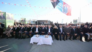 Yüreğir Belediyesi Özgür Mahalle Parkı törenle açıldı