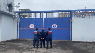 10 yıl 6 ay hapis cezası bulunan firari hükümlü yakalandı