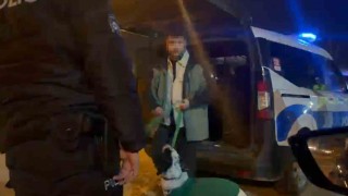 1.55 promil alkollü yakalanan ve 14 bin TL ceza kesilen sürücü, karakola köpeğiyle gitti