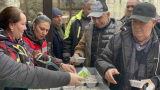 6 Şubat depremlerinde hayatını kaybedenler Edirnede dualarla anıldı