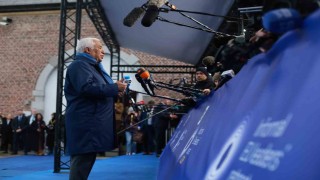 AB liderleri, Çin, Rusya ve ABDye karşı rekabet gücünü görüşmek üzere toplandı