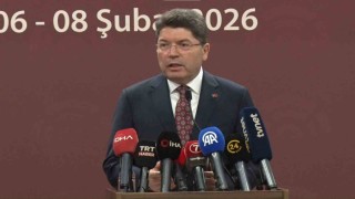 Adalet Bakanı Tunç: Demokratik anayasa ile Türkiye Yüzyılına devam etmek yakışır