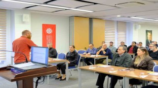 Adanada Diksiyon ve Yapay Zeka Çağında Habercilik eğitimi