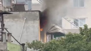 Adanada ev yangını