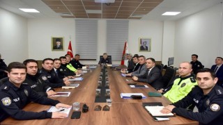 Adıyamanda aylık emniyet değerlendirme toplantısı yapıldı