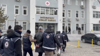 Ağrıda göçmen kaçakçılığı operasyonu: 5 şüpheli yakalandı