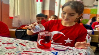 Ağrıda okullarda ikinci dönem Bayrak Sevgisi temasıyla başladı