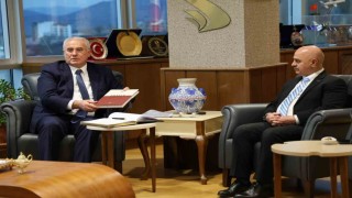 Akarca, Rektör Sözbir ile bir araya geldi